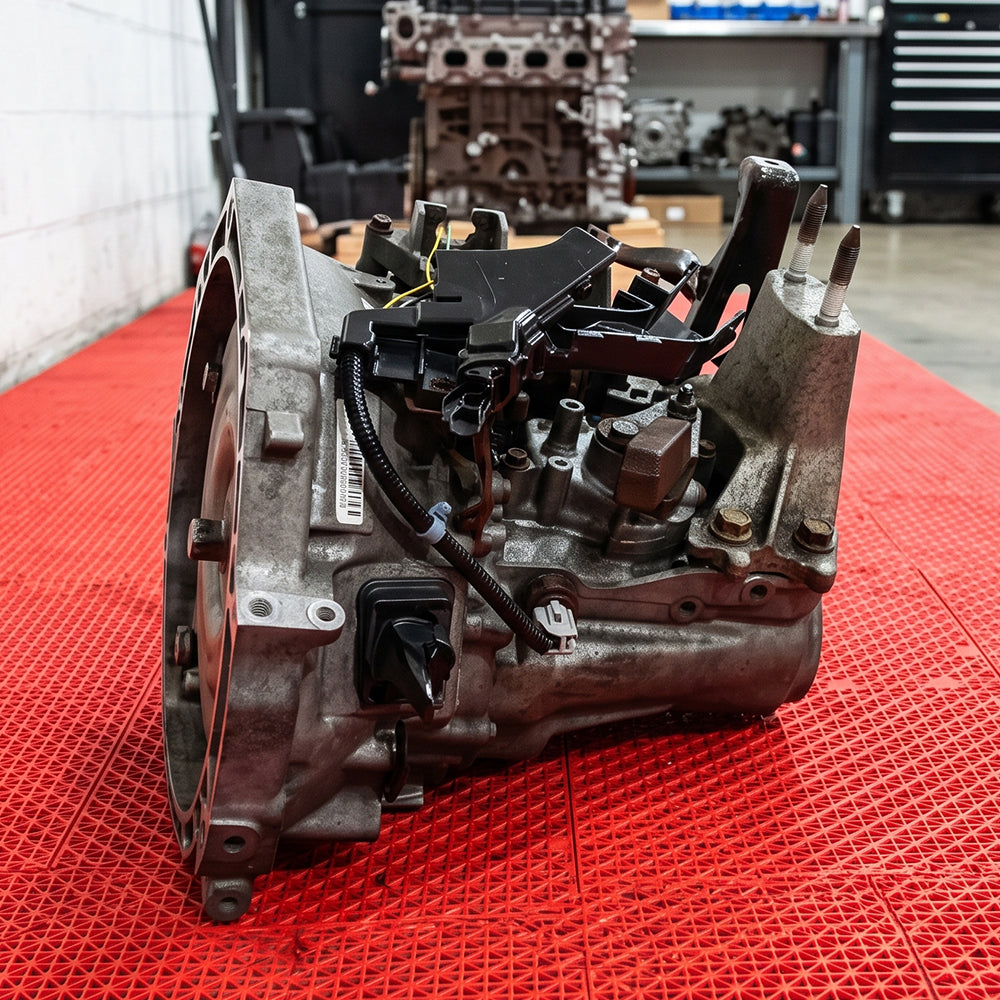 JDM USED MANUAL 1.8L TRANSMISSION 06-11 HONDA CIVIC Secondary image